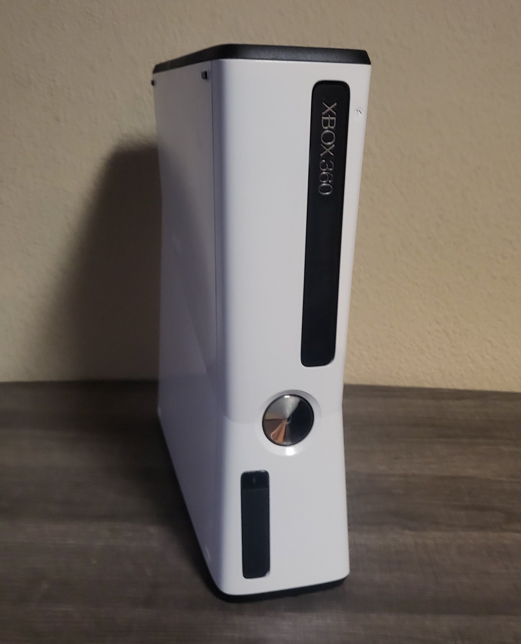 Xbox 360 Slim, 250GB, RGH - JTAG, Modified : : Videogames