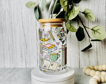 Book Lover Can Glass 16oz, Reader Cup with Bamboo Lid & Glass Straw, Bookish Gift for Readers, Iced Coffee Glass, Colorful Bookshelf Mug