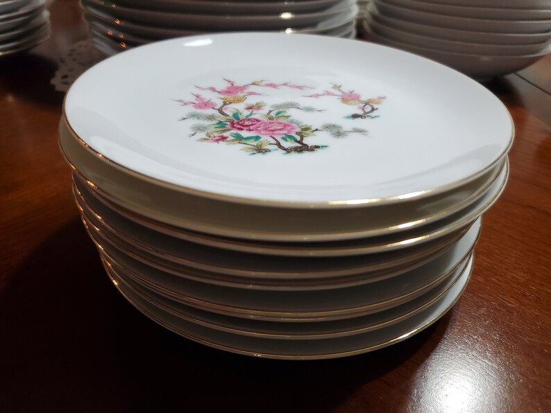 Vintage Circa 19451953 Harvan Fine China Japan Dinner Plates 10 Set of 11 Pink/green/gold ming