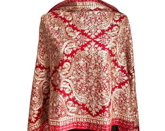 Châle et écharpe en laine pashmina brodée, étole rouge, fait main au Népal, écharpe de voyage, écharpe de soirée, belle écharpe unique