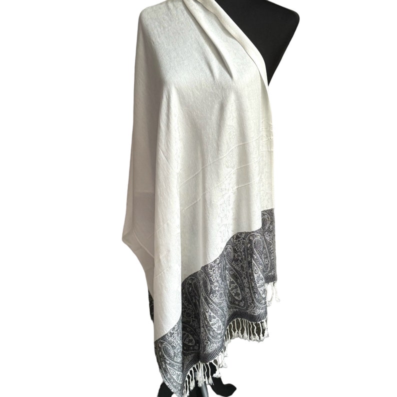 Beautiful Handmade Parsley Wool Stole, Pashmina scarf, Summer Scarf, Shawl Wrap Super Soft Warm Unisex Nepalese Bild 3
