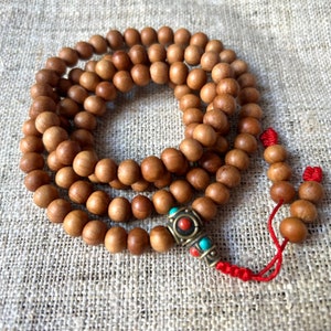 108 Beautiful Wood Mala, 7mm Bead, Meditation Mala, Yoga Mala,  Necklace, Beautiful Accessories, Prayer beads.