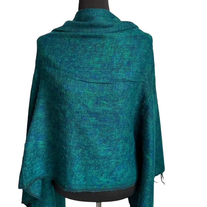 Beautiful Handmade 'Yak Wool' scarf, high quality wool scarf, Stole Scarf, Shawl Wrap, Super Soft Warm Unisex Nepalese image 2