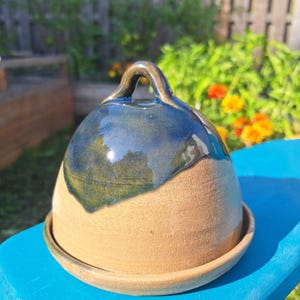 Handmade Ceramic Butter Dish with Bell Lid – Stoneware Countertop Butter Keeper (Blue Drip)