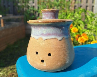 Handmade Ceramic Garlic Keeper - Rustic Pottery Storage Jar with Vent Holes - Keeps Garlic Fresh