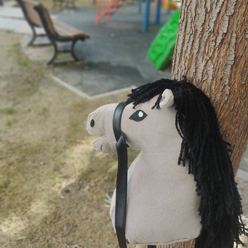 Handmade hobby horse, A3 size promotion, horse toy, cowboy toy, kids toy shops