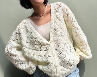 Cardigan au crochet Gemma (anglais) | Modèle intermédiaire