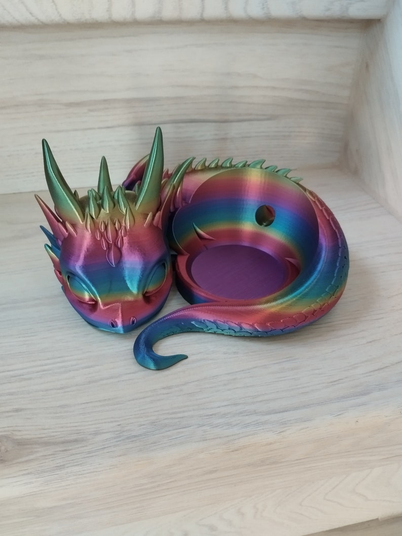 Dragon Stand for Alexa Echo Dot 4 and 5 ingenious design Rainbow 1001 Glänzend