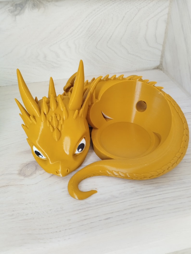 Drache Stand für Alexa Echo Dot 4 und 5 geniales Design einfarbig Gold mit Augen