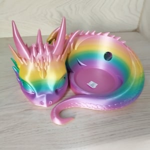 Dragon Stand for Alexa Echo Dot 4 and 5 ingenious design Rainbow 2003 glänzend