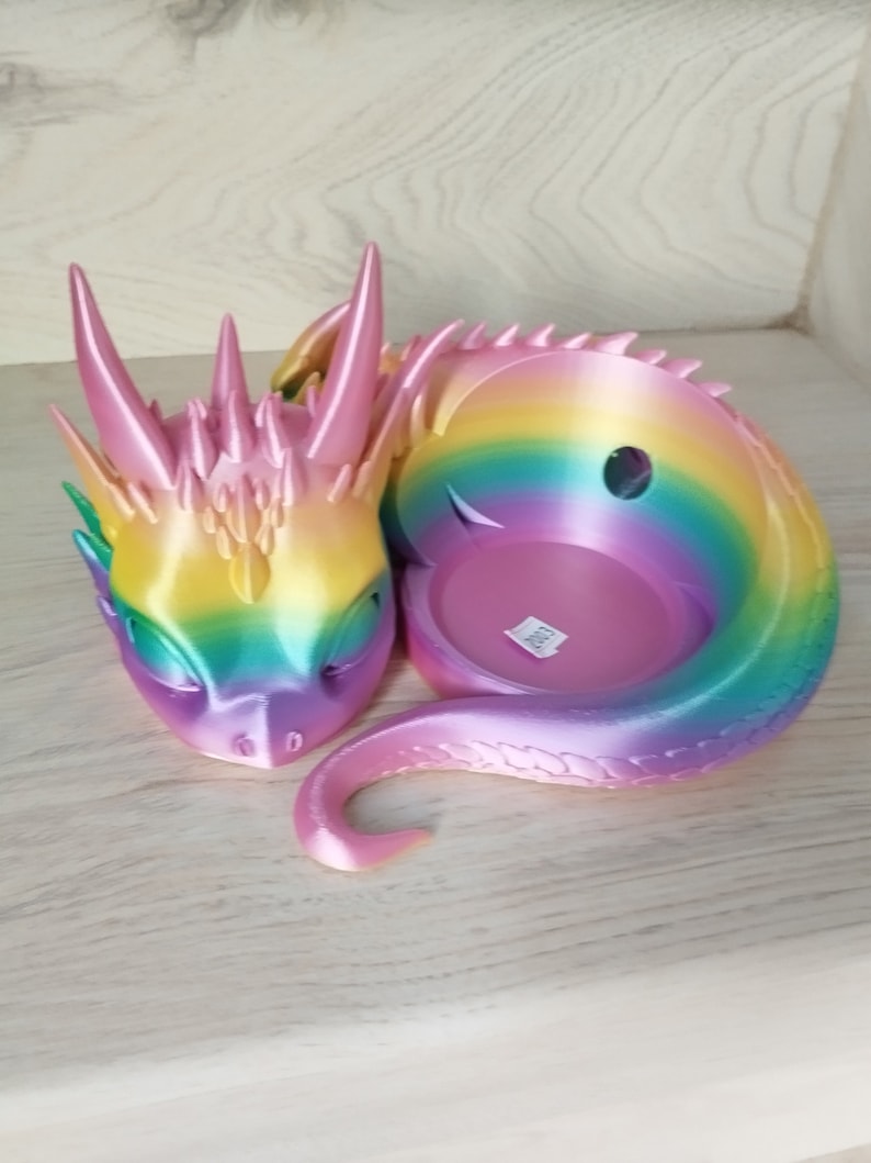 Dragon Stand for Alexa Echo Dot 4 and 5 ingenious design Rainbow 2003 glänzend