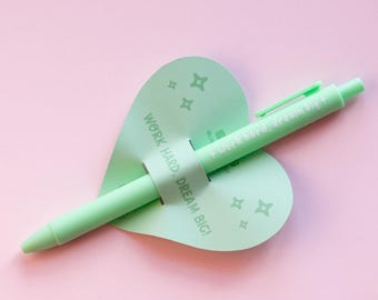 Cute Pen, Planner Accessories, Stationery Lovers, Motivational Quotes, Funny Pens, Student Gift, Office Pens, Quotes, Teacher Gift, Pens