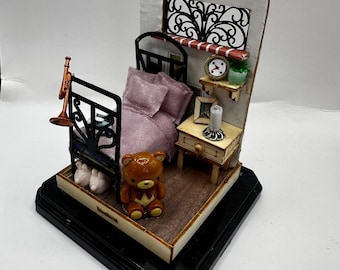 Realistic Jumping Spider Enclosure Bedroom
