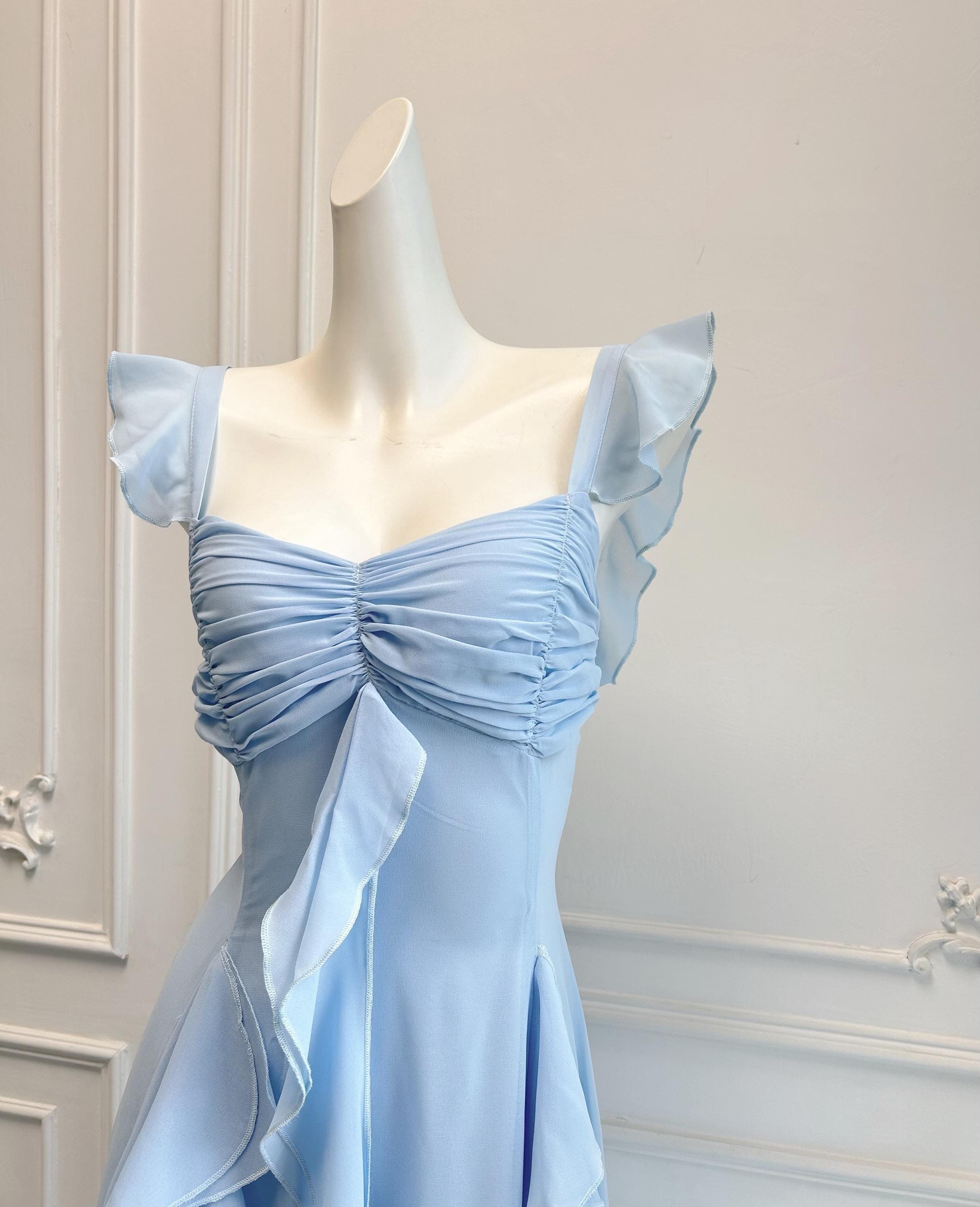 cottagecore bridesmaid dress 5 Ideas for a Cottagecore Wedding