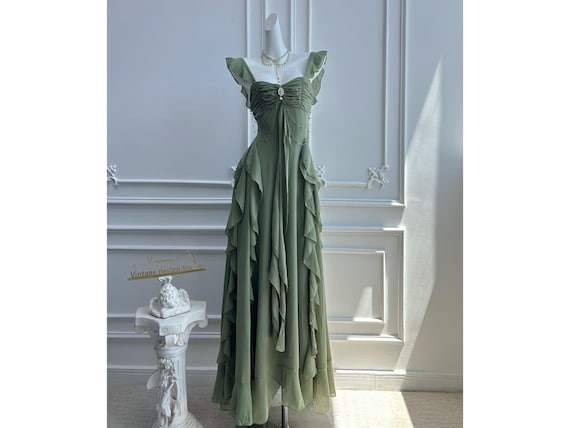 cream cord lace bow midi dress V Neck with – Circa Boutique + Gifts Curve Boho Dresses| Shop 04/06/21 This Mac Duggal style Size:XL (UK16)