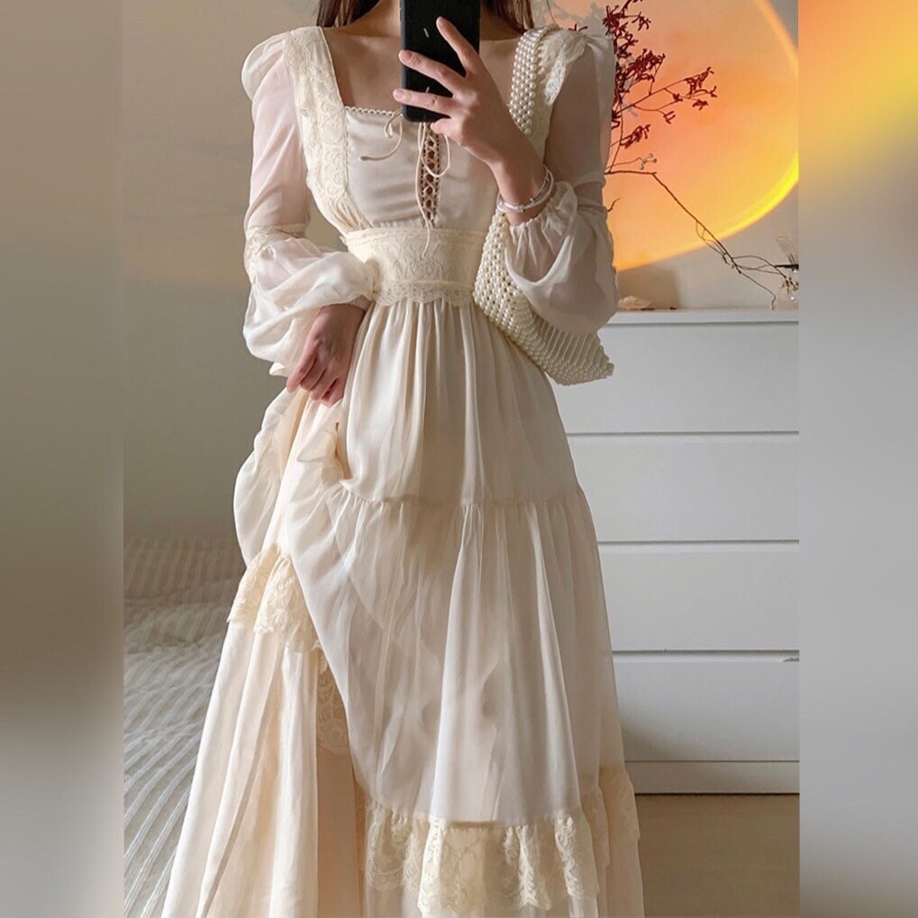 White lace hotsell vintage dress