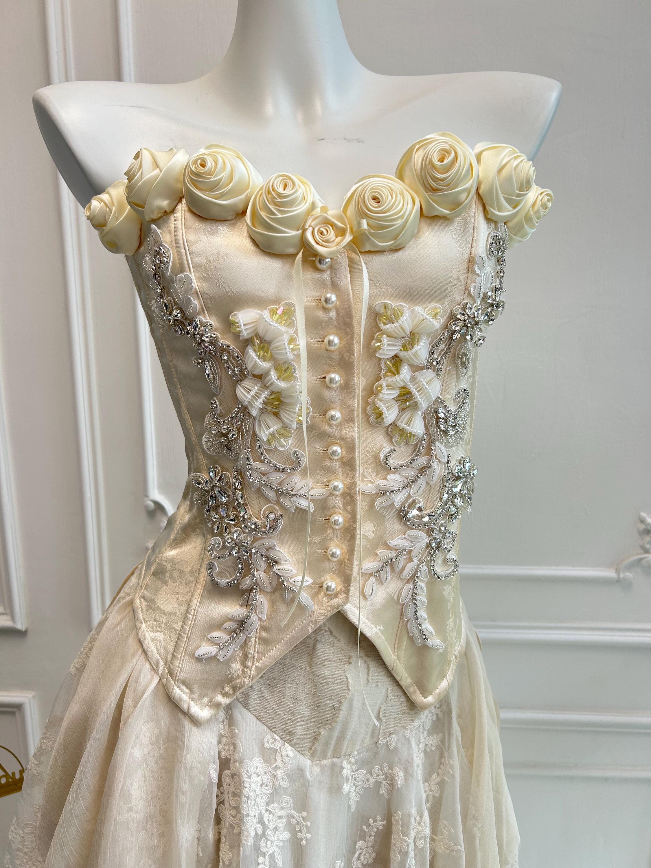 modern rococo dress Reviving Rococo: Fashion's Modern Day Obsession [PHOTOS]