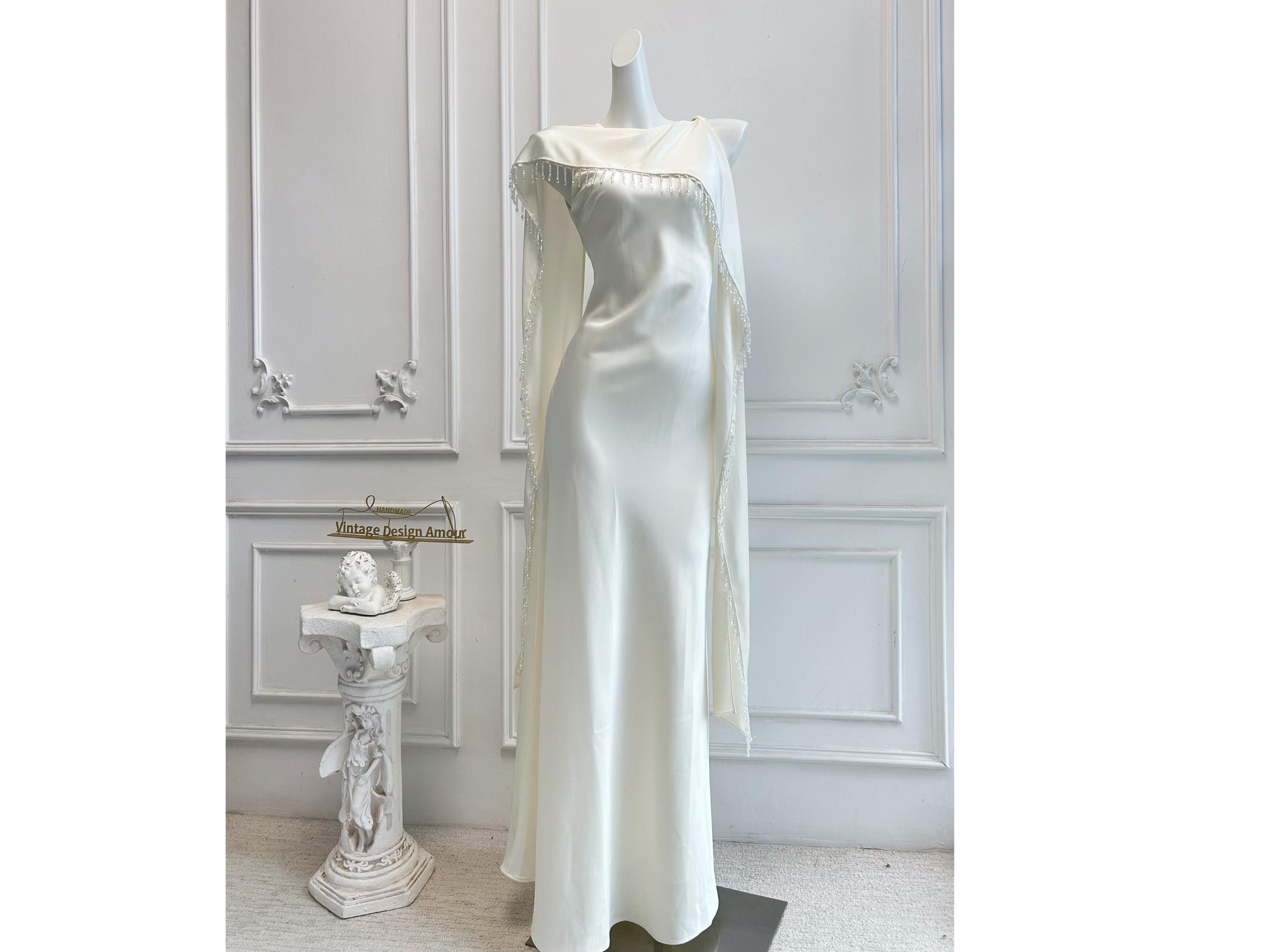 ivory satin ribbon for wedding dress Ivory Lace Mini Wedding Dress with Satin Ribbon Corset  Wedding Reception Mini Dress with Convertible Lace Sleeves Plus Size