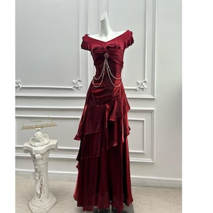 1920s one shoulder dress BABEYOND 1920s Fashion One Shoulder Sequined Fringe Flapper Dresses, Tassel Gatsby Dance Dresses, Rose Gold Size L
