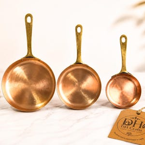 Juego de sartenes de cobre puro martillado / Utensilios de cocina ayurvédicos hechos a mano / Sartenes de cocina artesanales