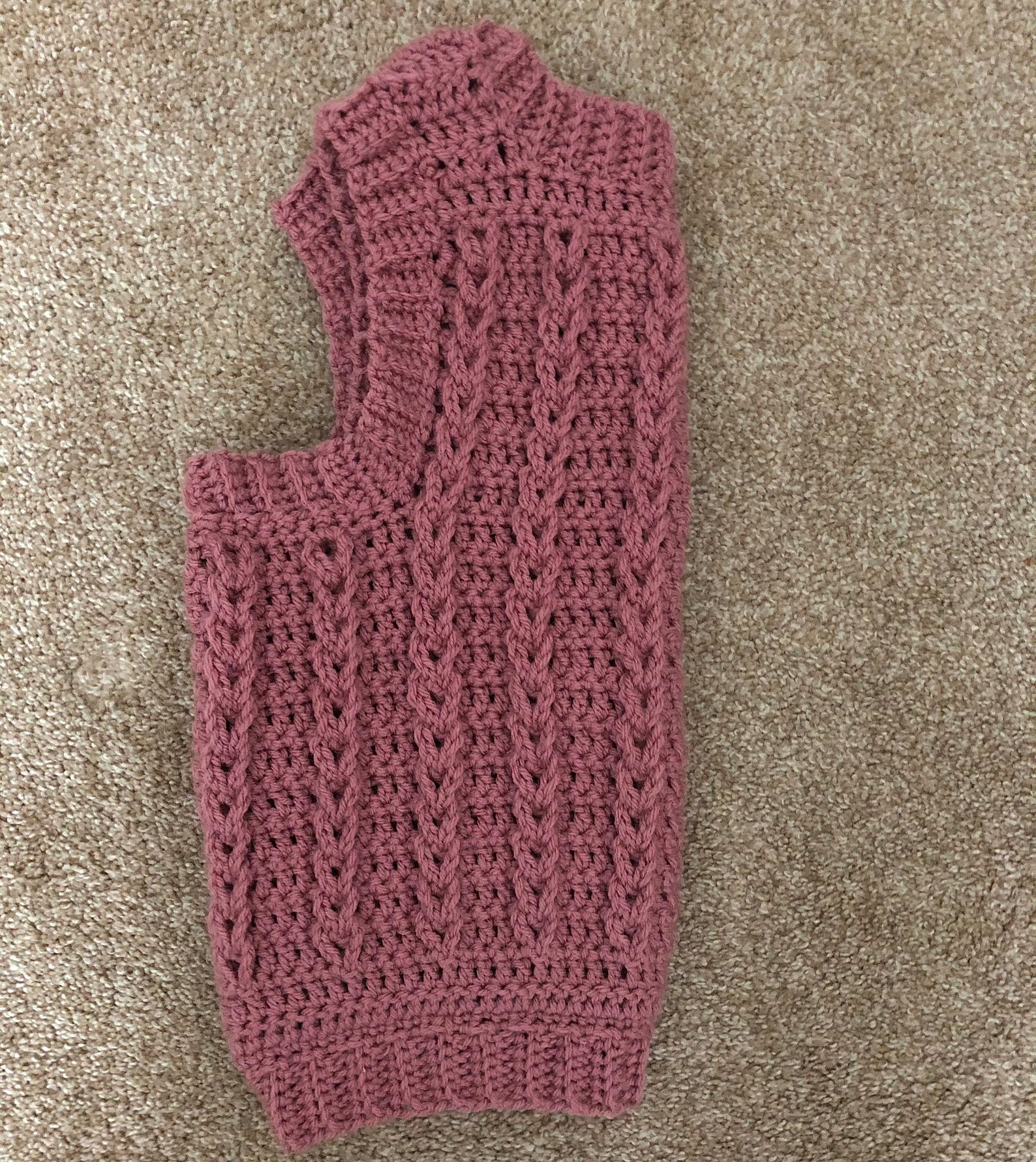 pink sweater vest womens
