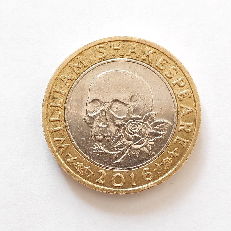 2 Pound Skull & Rose William Shakespeare Tragedies Coin 2016 Etsy 2 Pound Skull & Rose William Shakespeare Tragedies Coin 2016 Etsy