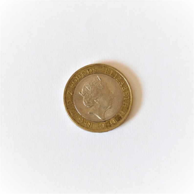 2 Pound Skull & Rose William Shakespeare Tragedies Coin 2016 Etsy 2 Pound Skull & Rose William Shakespeare Tragedies Coin 2016 Etsy