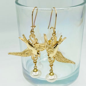 Gold Bird And Pearl Elegant Earrings, Bridal Jewelry, Prom, Special Event Jewelry
