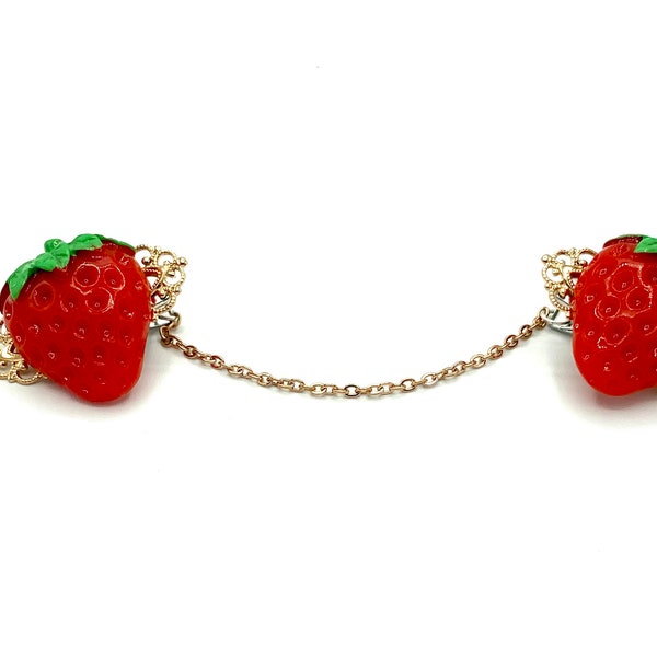 Clips de pull rétro aux fraises, protège-pull aux fruits kitsch, clips de col à fruits rouges