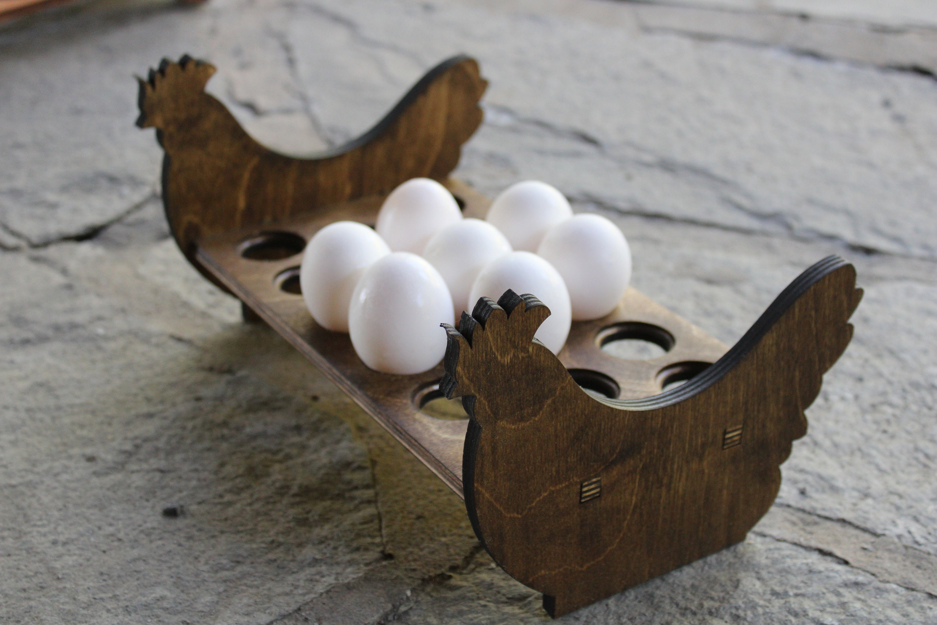 Chicken Counter Top Egg Holder-17 Eggs 