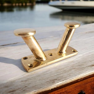 Solid Brass V Boat Cleat – Wall Decor, Nautical Gold Mooring Hook for Dock, Handcrafted Marine Rope Holder