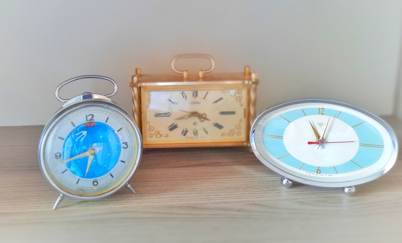 Vintage metal clock Windup mechanism Etsy