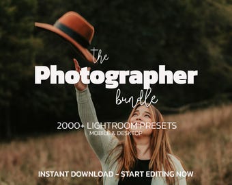 Puede incluir: Una persona lanza un sombrero marrón al aire. La imagen muestra el texto "the Photographer bundle", junto con "2000+ LIGHTROOM PRESETS MOBILE & DESKTOP" y "INSTANT DOWNLOAD - START EDITING NOW".