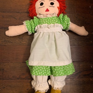 Vintage Raggedy Ann doll