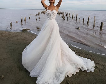 Shiny Sweetheart Wedding Dress for Bride dress Boho Simple Spaghetti Straps dress Long Train Beach Bridal Gown Custom Tulle Backless dress