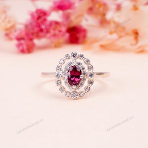 Rhodolite Garnet Ring: Sterling Silver Raspberry Gemstone Cluster