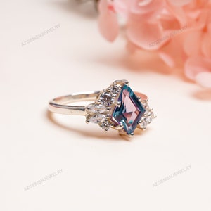 Alexandrite Ring, For Women, 925 Sterling Silver, Cluster Ring, Color Change Joy Gemstone Ring, Wedding Ring, Engagement Ring, Promise Ring