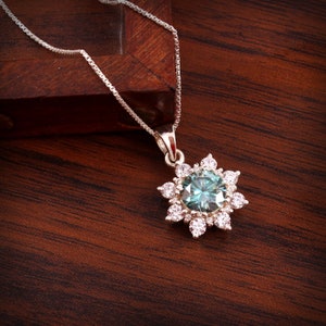 2 Ct Green Moissanite Pendant, 925 Sterling Silver, Wedding Gift, Gift For Her, Antique Style Pendant,Sea Blue and Green Moissanite Necklace