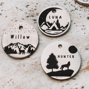 Etiqueta de perro, etiquetas de perro para perros, etiquetas de perro, etiqueta de identificación de mascotas, etiqueta de perro personalizada, etiqueta de árboles de montaña, etiqueta de perro Luna, etiqueta de perro de estrellas, etiqueta de perro de montaña