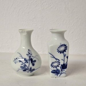 CHIPPED: set of Two White Blue Porcelian Mini vintage vases Japan, collectible china