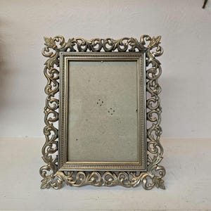 Vintage Burnes Ornate Metal Picture Frame 5x7 – Baroque Style Silver-Tone Filigree Photo Frame, Scrollwork Display