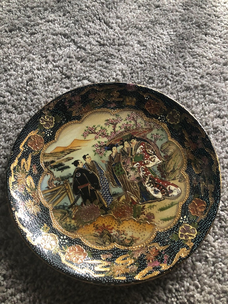Royal Satsuma Hand Painted 3 Geishas Collectible Plate 1950s Etsy