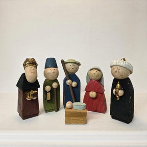Rustic Wooden Nativity Set of 6- Hand-Painted Minimalist Christmas Decor - Vintage Folk Art Manger Scene, Small Wooden Holy Family Figurines