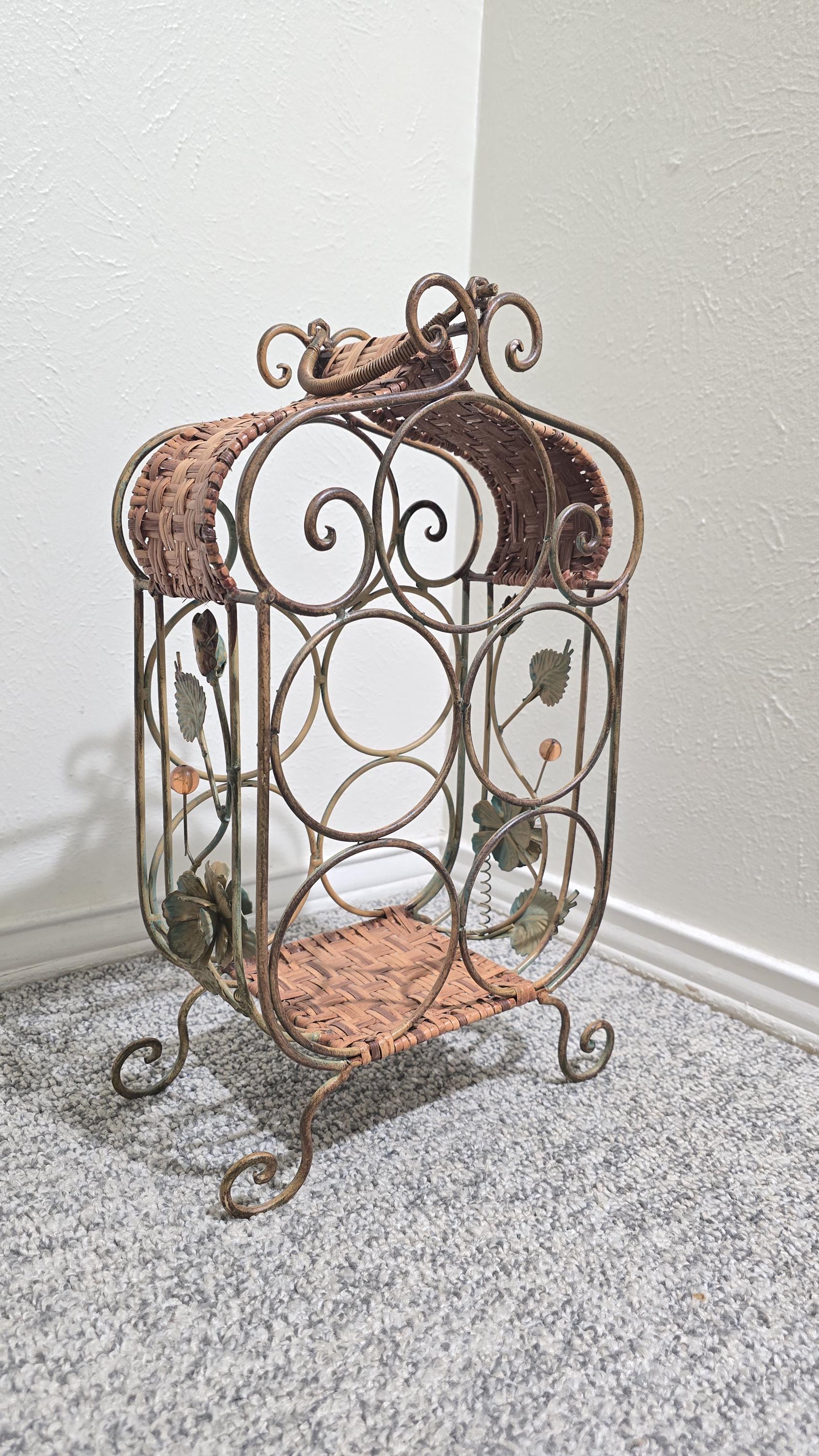 ☆籐のかご☆ワイン入れ☆ヴィンテージ☆アンティーク☆ワインラック