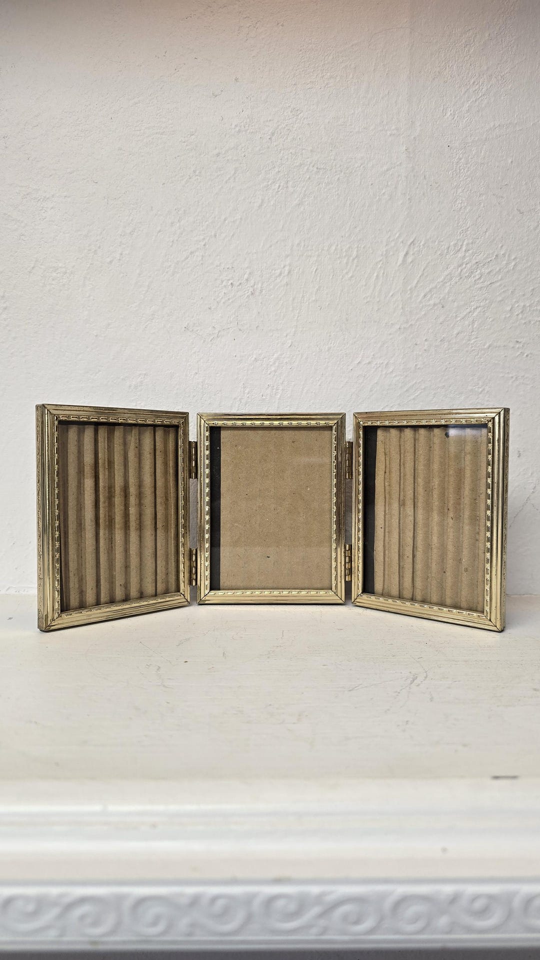 Vintage Triple Hinged Gold Tone Picture Frame – 3x4 Inch Photo Frame ...