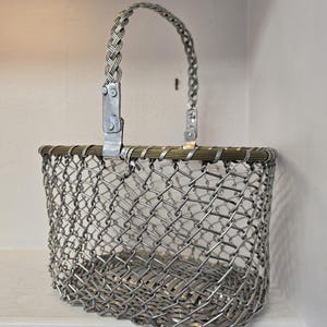 Vintage Industrial Wire Basket with Braided Metal Handle – 11.5&quot;x9&quot;x7.5&quot; Rustic Farmhouse Storage Bin or Decor