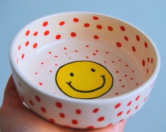 Happy Handmade Ceramic Bowl, Smiley Face Bowl, Gifts for Her, Mom Gifts, Cool Bowl, Red Polka Dot Smile Bowl, Kitchen Funy Decor, Funy Gift