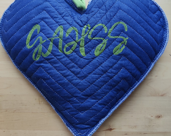 18" x 16" Packing heart pillows for moving and storage to protect items from rachet straps