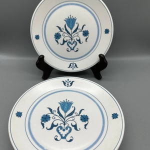 Noritake Progression China BLUE HAVEN 9004 Zestaw 4 talerzy sałatkowych Projekt Mid Century