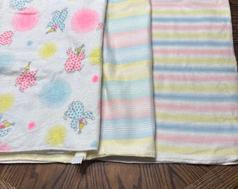 Vintage 3 Riegel Comfort Baby Receiving Blankets 30x40 Stripes Characters Clowns